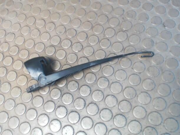 Foto: SCHEIBENWISCHERARM HINTEN eines Seat Arosa 1.7 SDI GL