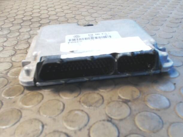 Foto: STEUERGERÄT EINSPRITZUNG eines Seat Arosa 1.7 SDI GL