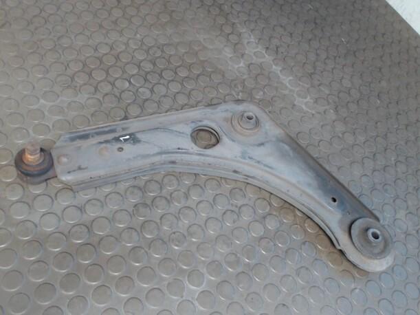 Foto: QUERLENKER VORN LINKS eines Ford Escort Trendline