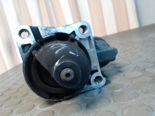 Foto: ANLASSER / STARTER BOSCH eines Ford Escort