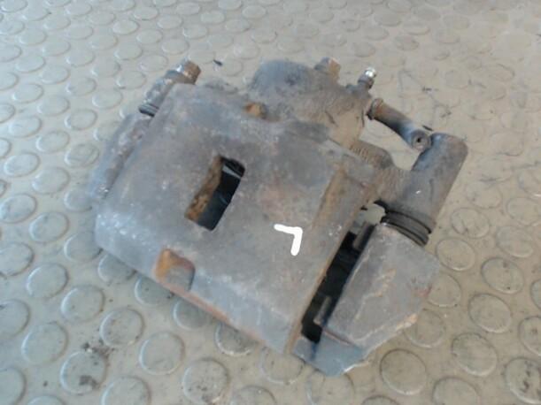Foto: BREMSSATTEL VORN  LINKS eines Ford Probe 24V
