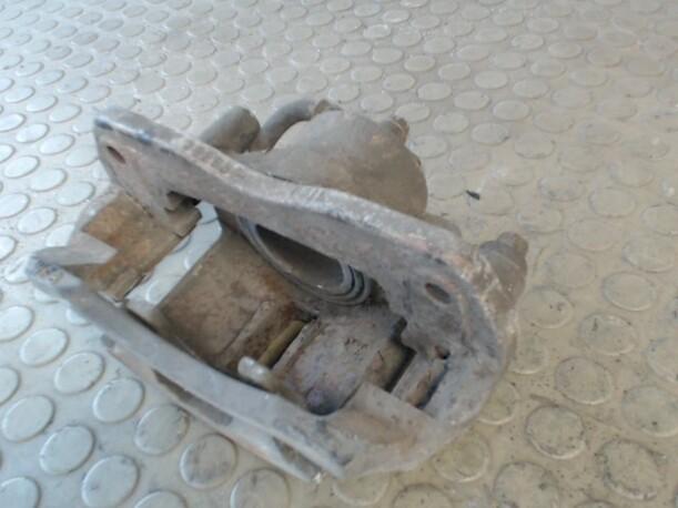Foto: BREMSSATTEL VORN  LINKS eines Ford Probe 24V