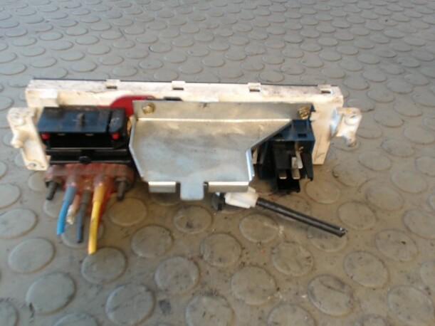 Foto: HEIZUNGSBETÄTIGUNG eines Ford Probe 16V