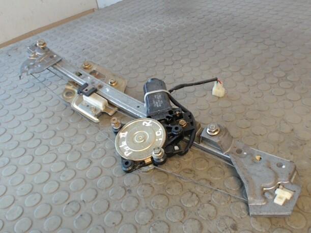 Foto: FENSTERHEBER ELEKTRISCH VORN RECHTS eines Ford Probe 16V