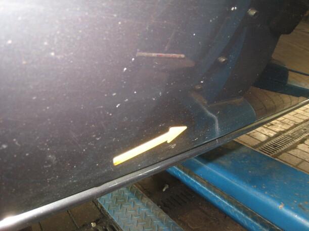 Foto: TÜR VORN LINKS eines Chrysler Voyager 2.5 TD CLX