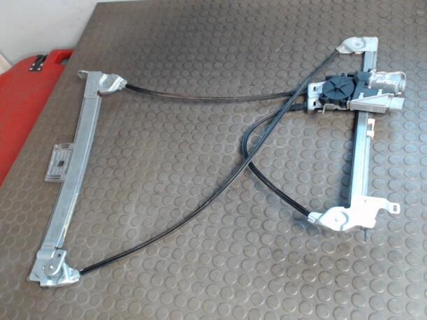Foto: FENSTERHEBER ELEKTRISCH RECHTS eines Citroen C3 Pluriel 1.4