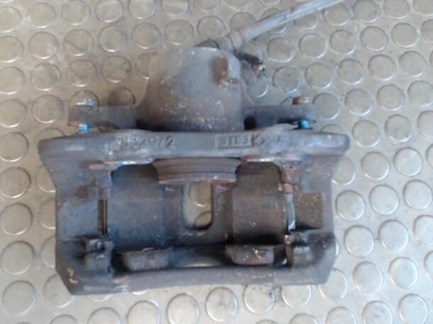 Foto: BREMSSATTEL VORN RECHTS eines Citroen C3 Pluriel 1.4