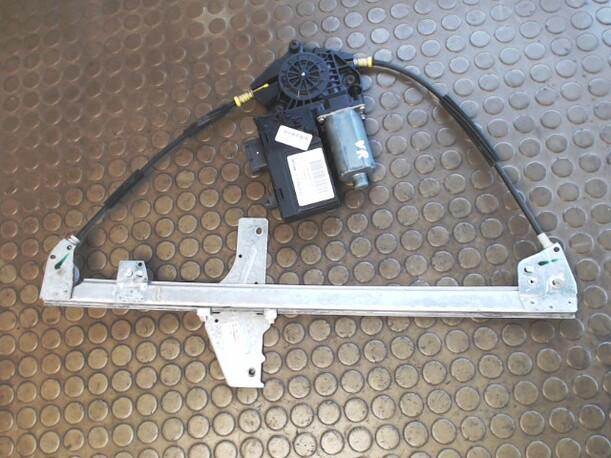 Foto: FENSTERHEBER ELEKTR VORN RECHTS  (4/5-TÜRER) eines Peugeot 307 HDi Break 90
