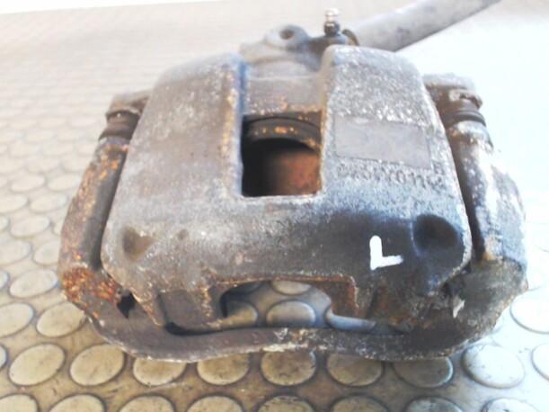 Foto: BREMSSATTEL VORNE LINKS eines Peugeot 307 HDi Break 90 1.3I