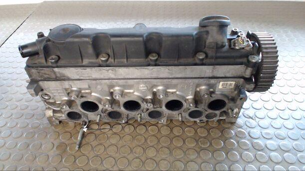 Foto: ZYLINDERKOPF 4HX eines Peugeot 307 HDi Break 90 GL