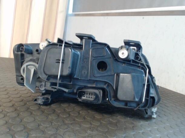 Foto: SCHEINWERFER LINKS HELLA eines Audi A6 Avant 2.5 TDI 1.3I