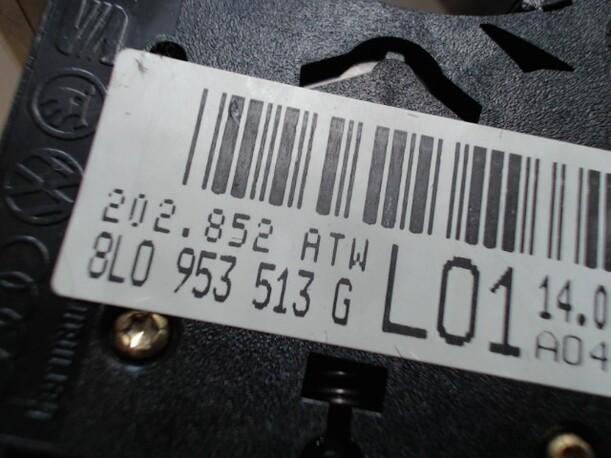 Foto: BLINK-/KOMBISCHALTER eines Audi A6 Avant 2.5 TDI