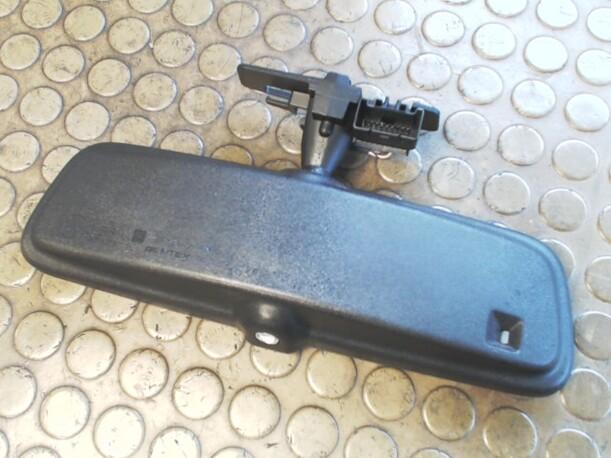 Foto: INNENSPIEGEL AUTOMATISCH ABBLENDBAR eines Opel Corsa 1.2 16V 70A 1C2