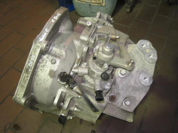 Foto: SCHALTGETRIEBE 6-GANG F40 WR 3,55 eines Opel Vectra 1.9 CDTI DPF CL