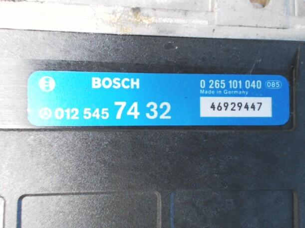 Foto: STEUERGERÄT ABS eines Mercedes-Benz C 200 CD