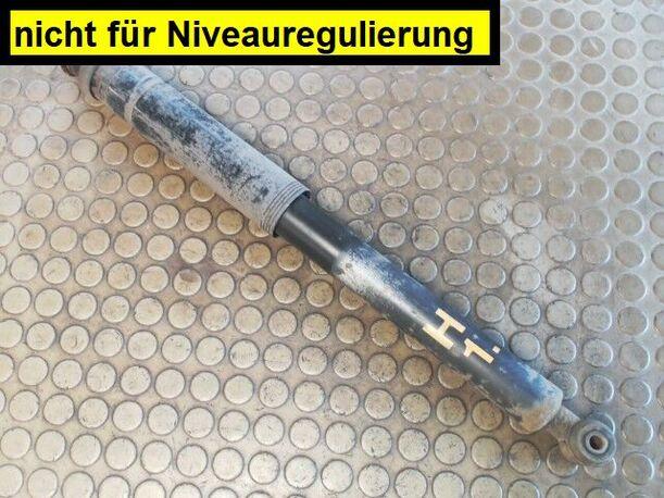 Foto: STOSSDÄMPFER HINTEN RECHTS eines Mercedes-Benz C 200 CD