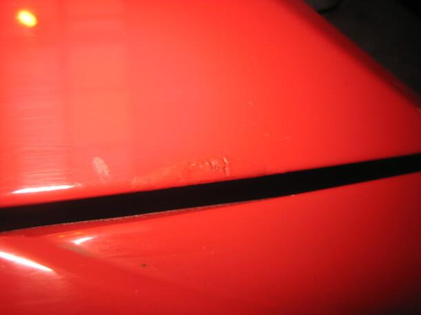 Foto: MOTORHAUBE eines Ford Galaxy 16V GL
