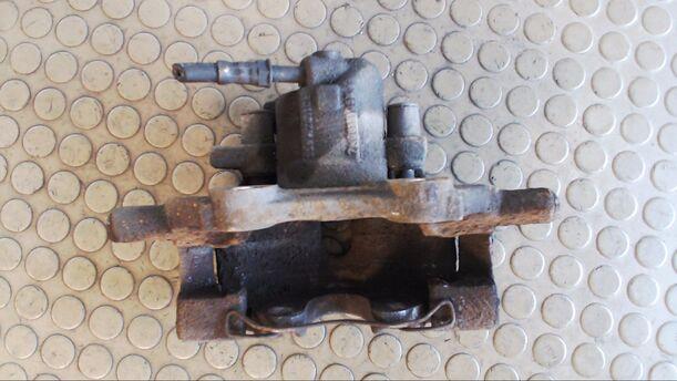 Foto: BREMSSATTEL VORNE LINKS eines Ford Galaxy 16V