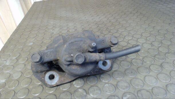 Foto: BREMSSATTEL VORN RECHTS eines Toyota Yaris 1.0 CD