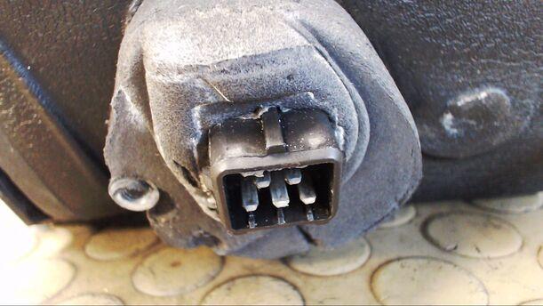 Foto: AUSSENSPIEGEL ELEKTR. VERSTELL-/HEIZB. LINKS eines Ford Mondeo Turnier 16V CD