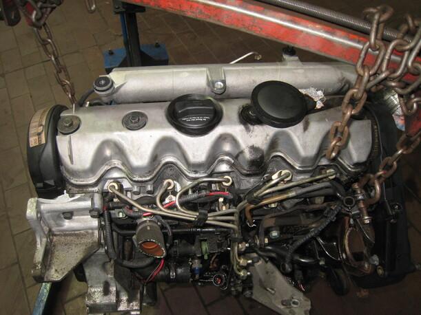 Foto: MOTOR 1J eines Volvo S80 2.5 D