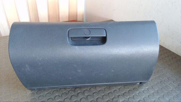 Foto: HANDSCHUHFACH eines Skoda Octavia 1.9 TDI Classic
