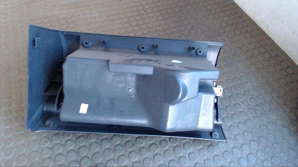 Foto: HANDSCHUHFACH eines Skoda Octavia 1.9 TDI Classic
