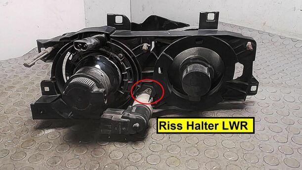 Foto: SCHEINWERFER LINKS (HELLA) eines BMW 520i 24V