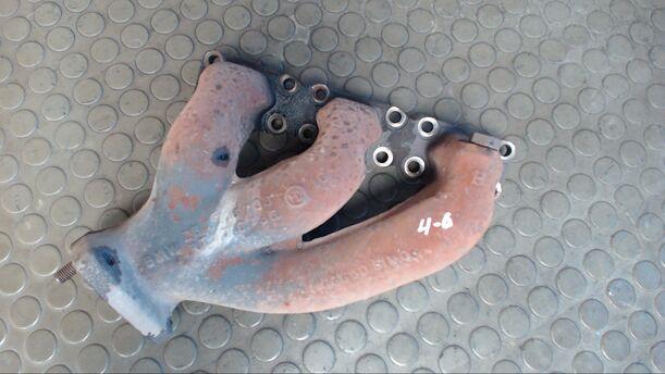 Foto: AUSPUFFKRÜMMER HINTEN eines BMW 520i 24V
