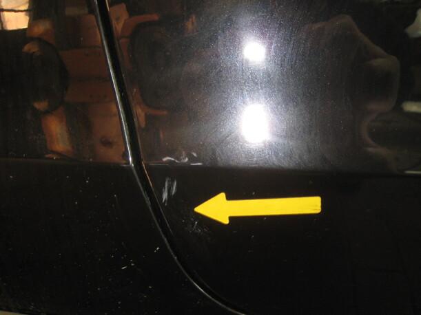 Foto: TÜR VORN RECHTS (2/3-Türer) eines Opel Corsa 1.8 16V