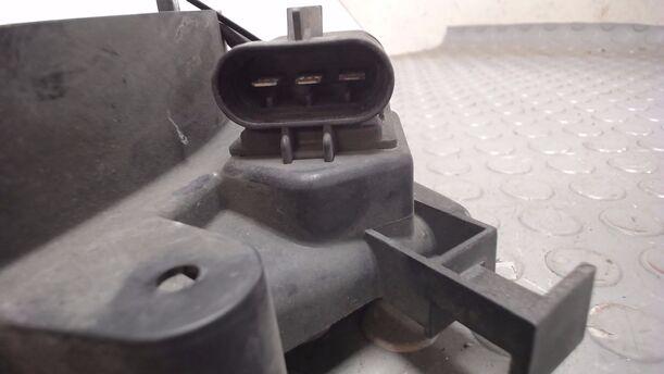 Foto: ELEKTROLÜFTER eines Opel Zafira 1.8