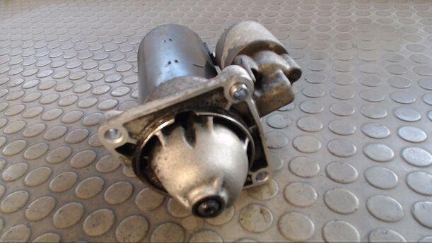 Foto: ANLASSER / STARTER BOSCH eines Fiat Punto 1.9 JTD CL