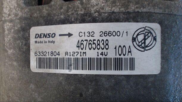 Foto: LICHTMASCHINE eines Fiat Punto 1.9 JTD GT