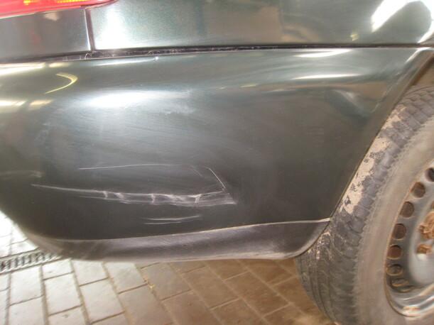 Foto: STOßSTANGE / STOSSFÄNGER HINTEN eines Audi A4 1.6