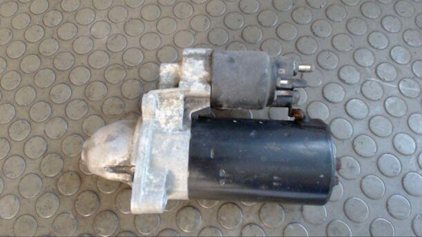 Foto: ANLASSER / STARTER BOSCH eines BMW 523i touring CD