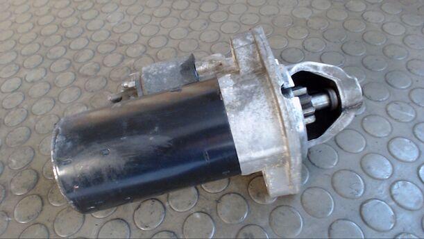 Foto: ANLASSER / STARTER BOSCH eines BMW 523i touring CD