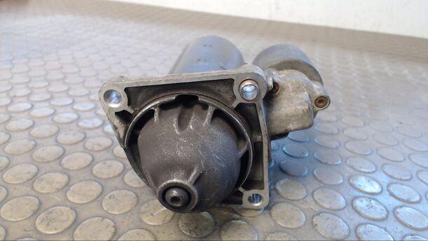 Foto: ANLASSER / STARTER BOSCH eines Fiat Punto 1.9 JTD 9U71Y2