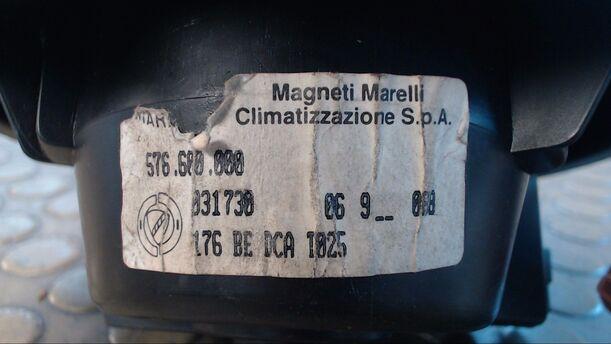 Foto: HEIZUNGSGEBLÄSE eines Fiat Punto 60 9U71Y2