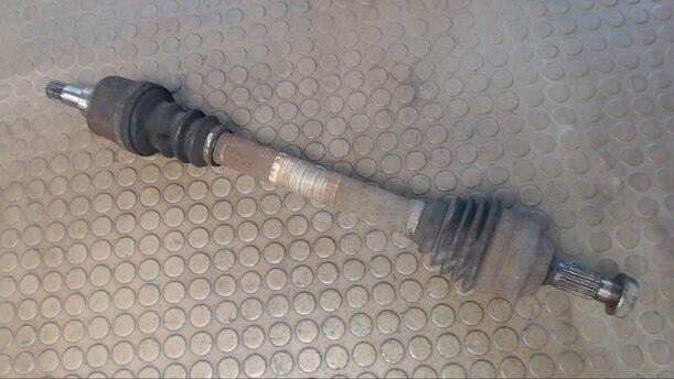 Foto: ANTRIEBSWELLE LINKS eines Peugeot 307 75