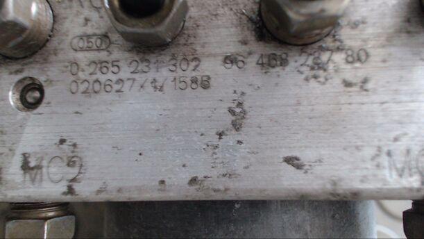 Foto: HAUPTBREMSAGGREGAT ABS eines Peugeot 307 75