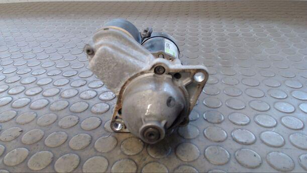 Foto: ANLASSER / STARTER VALEO eines Opel Astra Caravan 16V