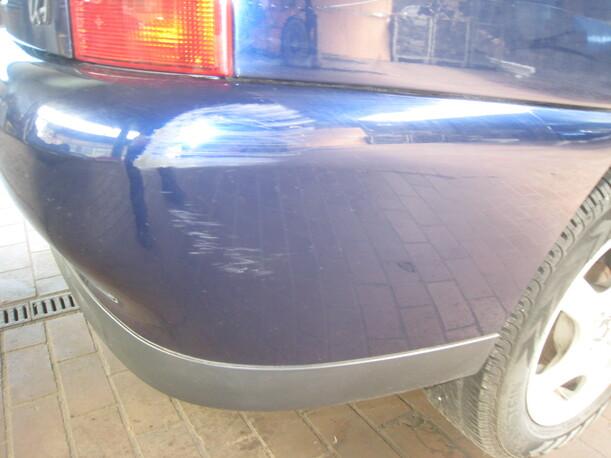 Foto: STOßSTANGE / STOSSFÄNGER HINTEN eines VW Polo Variant 100