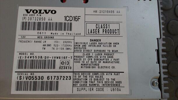 Foto: RADIO / CD PLAYER eines Volvo V50 1.8