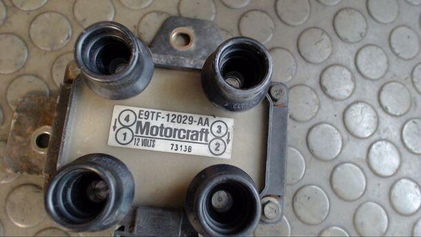 Foto: ZÜNDSPULE eines Mazda 626 1.9