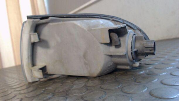 Foto: BLINKER VORN RECHTS eines Mitsubishi Lancer