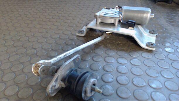 Foto: SCHEIBENWISCHERMOTOR HINTEN eines Mitsubishi Lancer