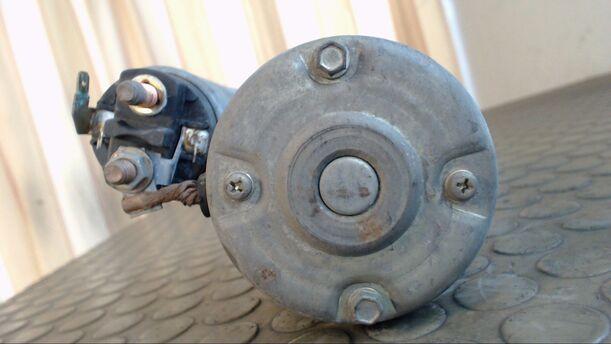 Foto: ANLASSER / STARTER eines Mitsubishi Lancer