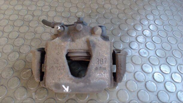 Foto: BREMSSATTEL VORN RECHTS eines Opel Corsa