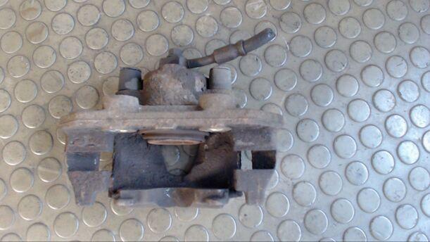 Foto: BREMSSATTEL VORN RECHTS eines Opel Corsa