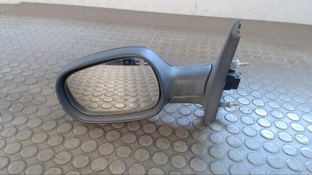 Foto: AUSSENSPIEGEL ELEKTR. VERSTELL-/HEIZB. LINKS eines Renault Megane 1.6